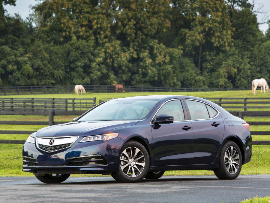  Acura TLX 2.4L 2015 года  (фото 1 из 17)